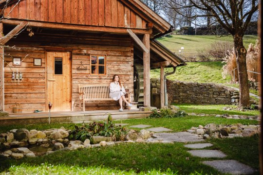 Nach der Sauna die kühle Frische genießen im RelaxResort Kothmühle, © Johanna Meinschad