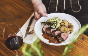 Hirschfilet und Spätzle, © Niederösterreich Werbung/David Schreiber