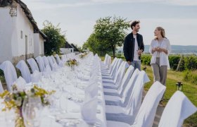 Tafeln im Weinviertel, © Weinviertel Tourismus GmbH / Creating Click