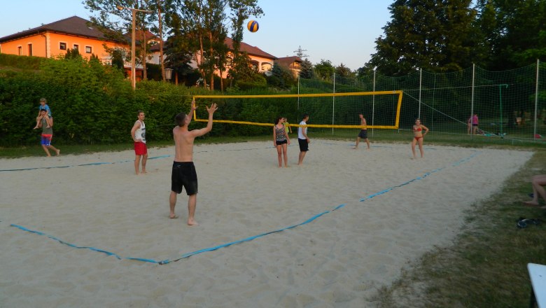 Freibad Unterstinkenbrunn, © Gemeinde Unterstinkenbrunn