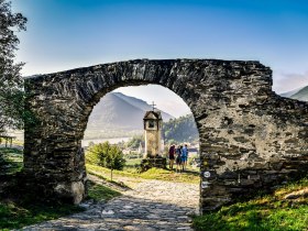 Rotes Tor in Spitz, © Donau NÖ Tourismus/Robert Herbst