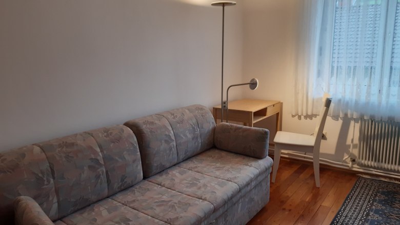 2. Zimmer mit ausziehbarer Couch, © Kainz-Waldinger