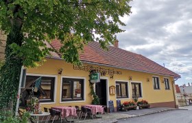 Gemütliche Atmosphäre im Familienbetrieb, © Wiener Alpen