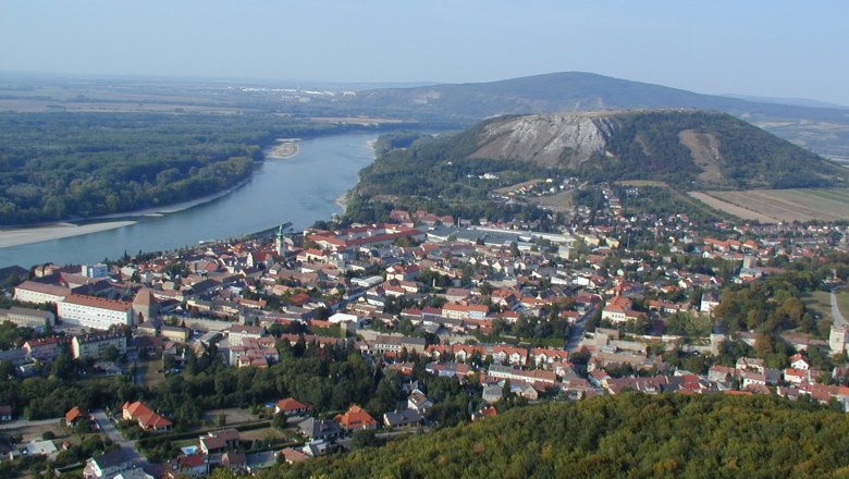 Blick vom Hexenberg, © Gästeinfobüro Hainbur/Donau