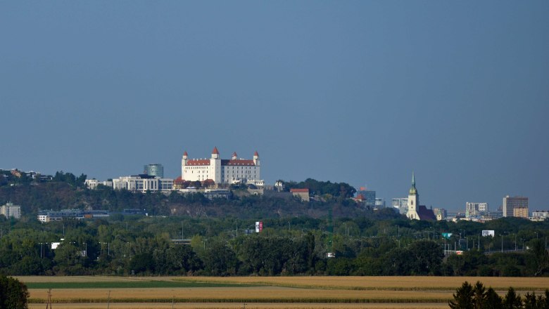 Bratislavablick, VIA.CARNUNTUM., © Donau Niederösterreich, Steve Haider