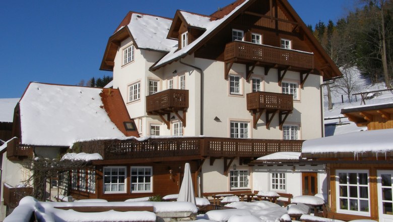 Der Althammerhof im Winterkleid, © Althammerhof, Julius Schneidhofer