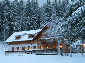 Winterwandern zur Hengsthütte, © Wiener Alpen in Niederösterreich - Schneeberg Hohe Wand