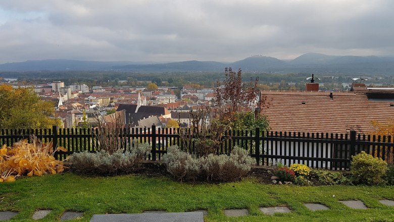 Aussicht über Krems, © Familie Gföhler