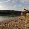 Badestrand an der Donau vor dem Areal, © Szilágyi