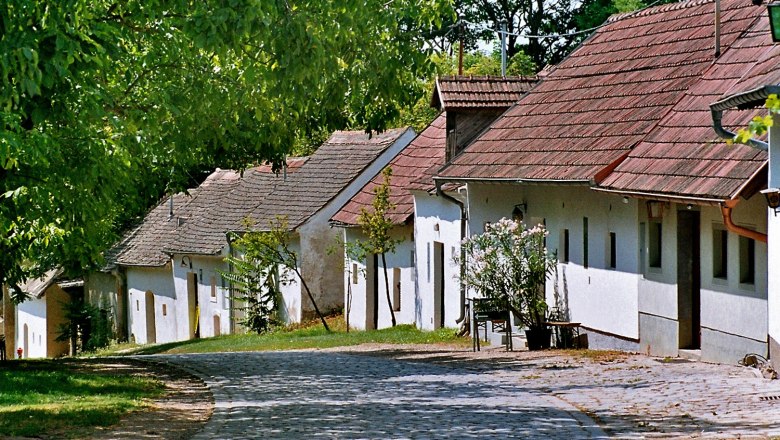 Kellergasse Pillichsdorf, © Thomas Falch