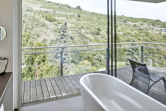 Baden in der Landschaft, © Steigenberger Hotels GmbH 