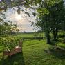 Naturnaher Garten mit Blumenwiese und Liegewiese, © U.E.