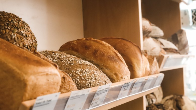 Täglich frisches Brot von ausgewählten Bäckern und Bauern, © Kredenz.me