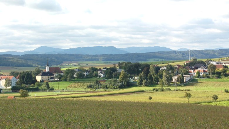 Idyllische Lage mit Blick ins Alpenvorland, © Gemeinde St. Margarethen