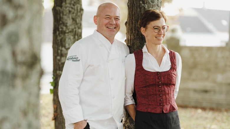 Wirtsleute Manfred und Martina Hausgnost, © Niederösterreich Werbung/Michael Reidinger