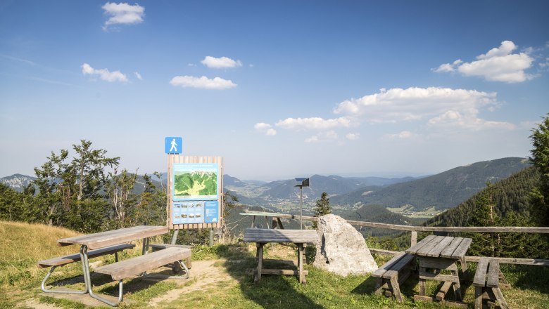 Blickplatz Edelweißhütte Schneeberg, © Wiener Alpen, Foto: Franz Zwickl