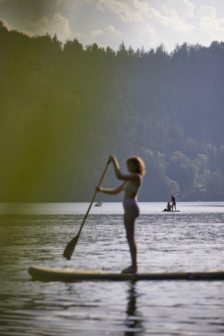 Stand Up Paddle am Lunzer See, © Sophie Kirchner für Refugium Lunz