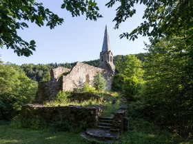 Burgkircherl Gossam, © Lachlan Blair