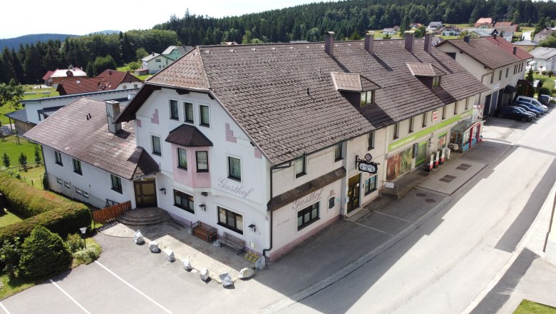 Gasthof von außen, © Gasthof Weinsberger Wald