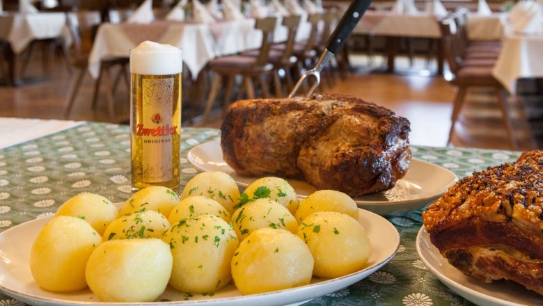 schweinsbraten, © Gasthof Schindler