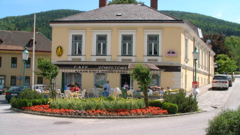 Café Konditorei Alber in Payerbach, © Café Konditorei Alber