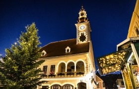 Adventmarkt in Mödling, © Niederösterreich Werbung/Robert Herbst