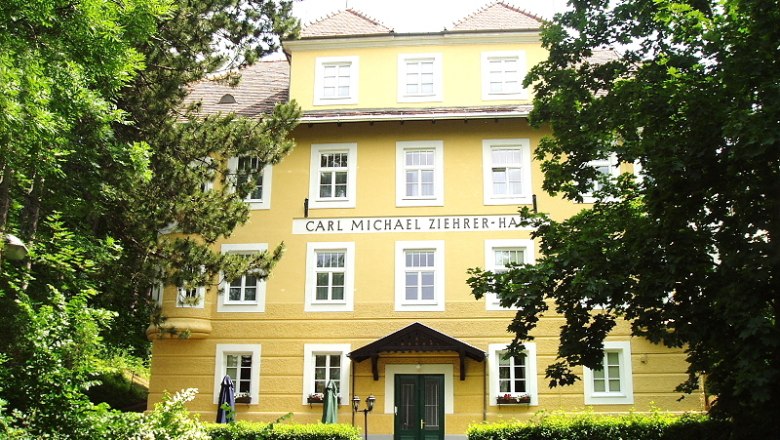 Frontansicht, © Carl-Michael-Zieherer Haus