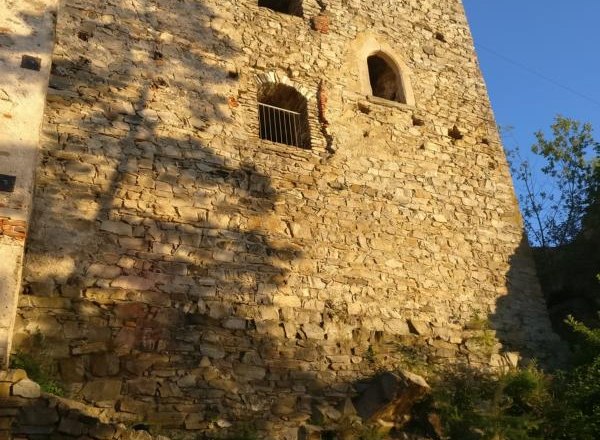 Bergfried der Ruine Dobra, © Johann Müllner