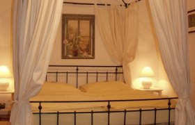 Himmelbett, © Hotel Residenz Schrannenhof