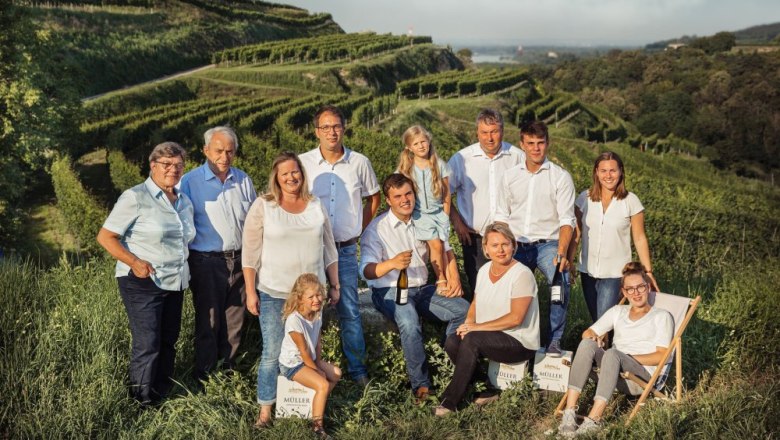 Die ganze Familie Müller, © Weingut Müller