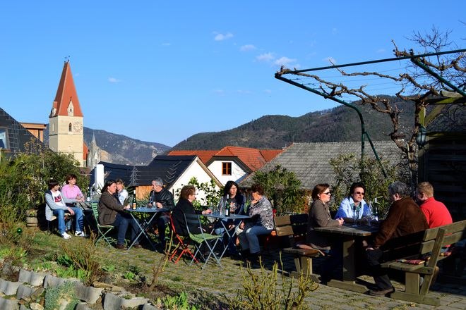 Heurigergarten Mazza in Weißenkirchen, © Familie Mazza