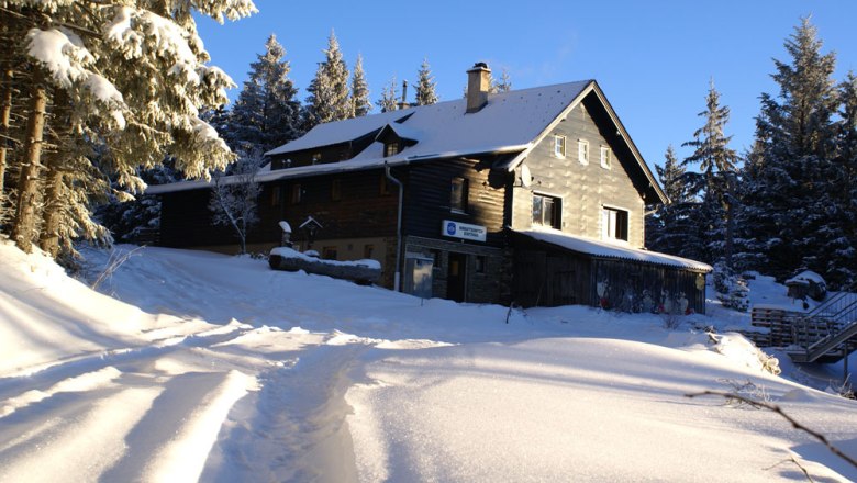 Winterimpression - Herrgottschnitzerhütte, © Herrgottschnitzer-Franz-Kaupe-Haus, Mimm