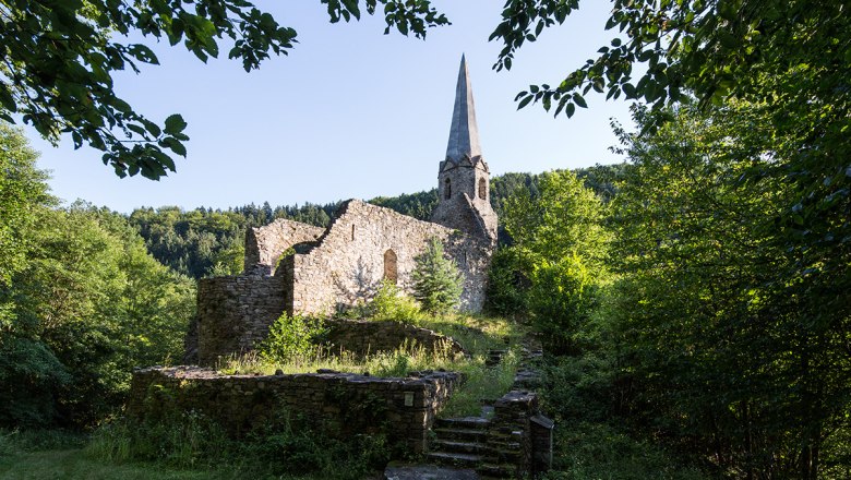 Burgkircherl Gossam, © Lachlan Blair