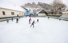 Eislaufplatz Kirchschlag, © Wiener Alpen, Martin Fülöp