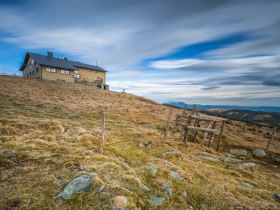 Wetterkoglerhaus am Hochwechsel, © Wiener Alpen in Niederösterreich - Alpannonia