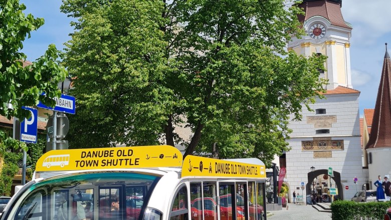 Danube Old Town Shuttle, © Thomas Wolf