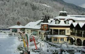 Raxalpenhof im Winter, © Scharfegger´s Raxalpen Resort