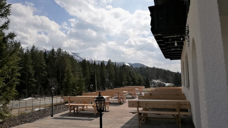 Terrasse, Wirtshaus Göllerblick, © Thomas Wallner