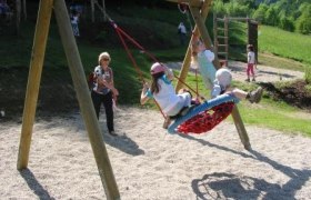 Spielplatz, © Bernhard Hofecker