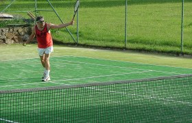 Tennis beim Raxalpenhof, © Rax Betriebs und Verwaltungs GesmbH