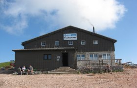 Fischerhütte Frontansicht, © ÖTK, Foto Roland Ladik