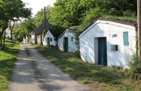 Kellergasse Altlichtenwarth, © Weinviertel Tourismus