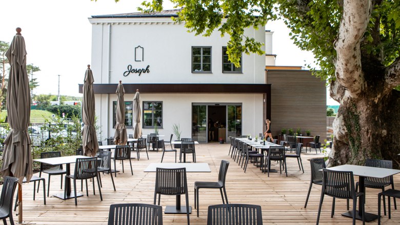 Hotel Restaurant Joseph, Terrasse, © Anna Thell