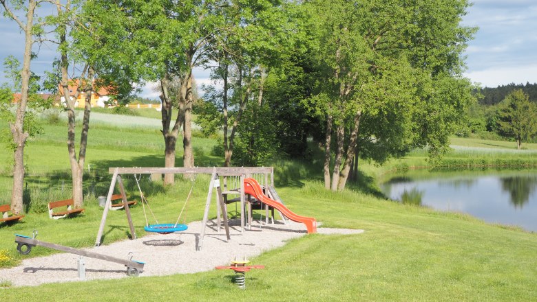 Spielplatz und Badeteich, © MG Sallingberg