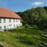 Die Edermühle im Sommer mit Lagerfeuerplatz, © Edermühle