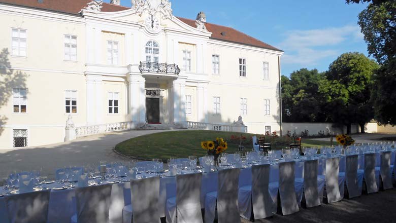 Tafeln im Weinviertel, © Weinviertel Tourismus GmbH