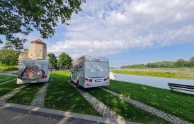 Jon Fosse Platz Donauparkplatz, © Stadtgemeinde Hainburg/Donau