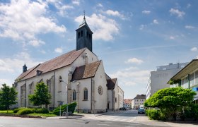 Stift Neukloster, © Wiener Alpen/Christoph Schubert