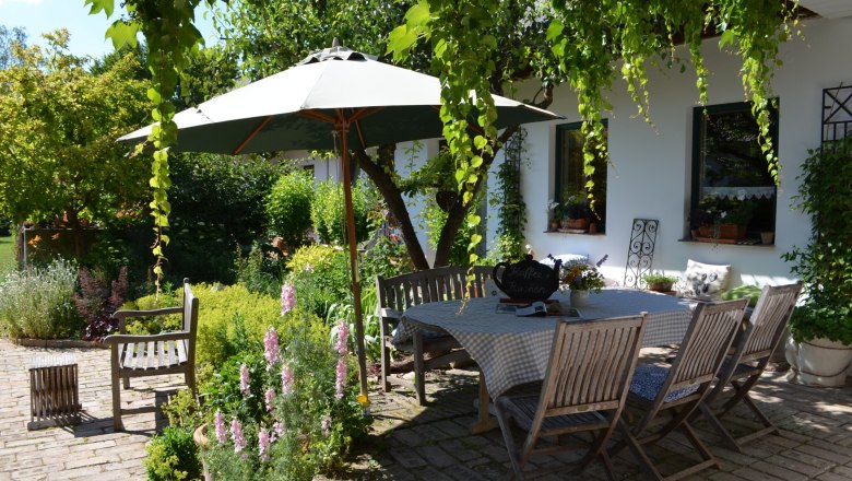 Weinviertler Bauerngarten_ Kaffee und Kuchen  Wein4tler Bauerngarten, © Wein4tler Bauerngarte